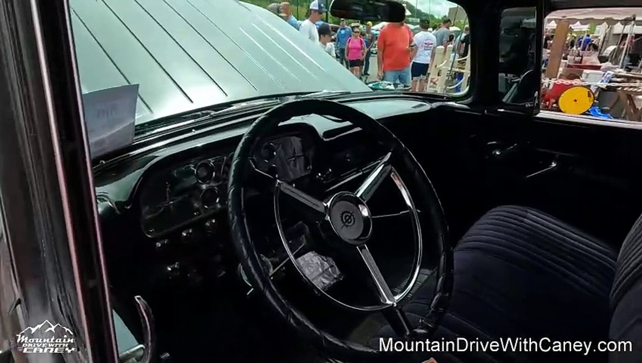 1957 Ford F100 Pickup Truck Full Video https://dai.ly/x955pk2