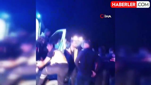 Sivas-Erzincan sınırında otobüs kazası: 24 kişi yaralandı