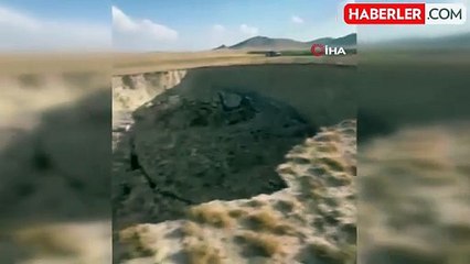 Konya'da 100 metrelik yeni obruk