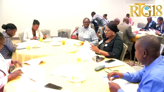 Responsab yo nan MENFP lanse yon atelye pou valide 3 zouti gouvènans pou regilarize sektè fòmasyon