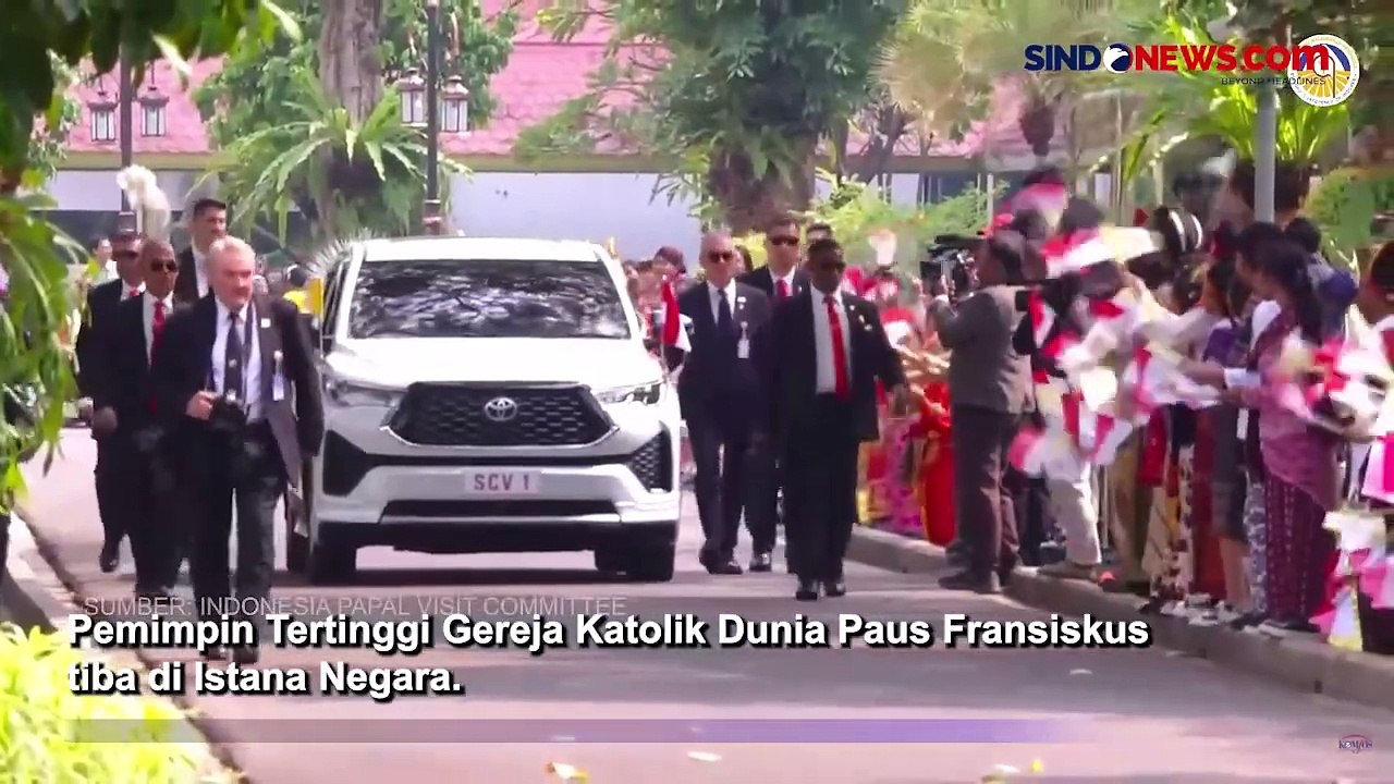 Paus Fransiskus Tiba di Istana Negara, Disambut Langsung oleh Jokowi