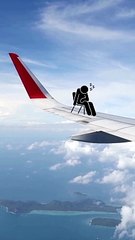 Sleeping on the wing of an aircraft I Do not copy on an aircraft I video editing