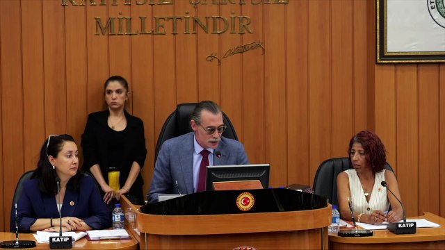 Etimesgut Belediyesi'nde 'liyakat' tartışması! Erdal Beşikçioğlu eski başkanın akrabalarını ifşa etti