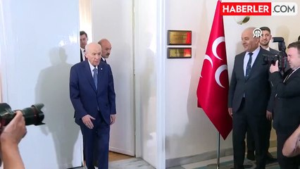 Meclis'te sürpriz görüşme: Numan Kurtulmuş'tan Devlet Bahçeli'ye ziyaret
