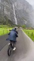 Cycling with best friends