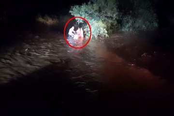 Rajasthan News: बाइक सहित पानी में बहे पति-पत्नी, आधी रात पुलिस ने बचाया, Viral हुआ 3 मिनट का ये VIDEO