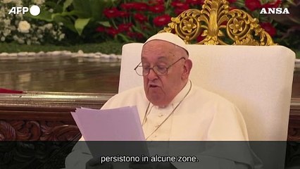 Papa in Indonesia: "Contrastare l'estremismo e l'intolleranza"