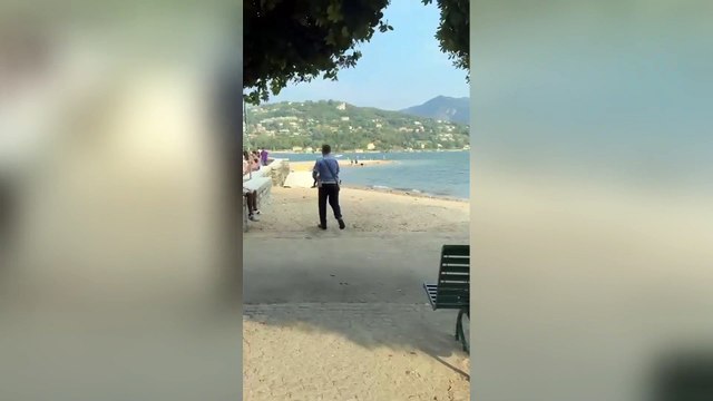 Como, tenda abusiva al Tempio Voltiano: l'intervento dei vigili dopo la denuncia sui social