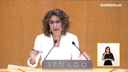 Montero asegura que las comunidades autónomas han recibido con Sánchez 300.000 millones más que con Rajoy