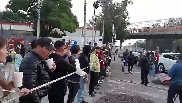 Trabajadores del PJF cierran los accesos al Palacio Legislativo en San Lázaro