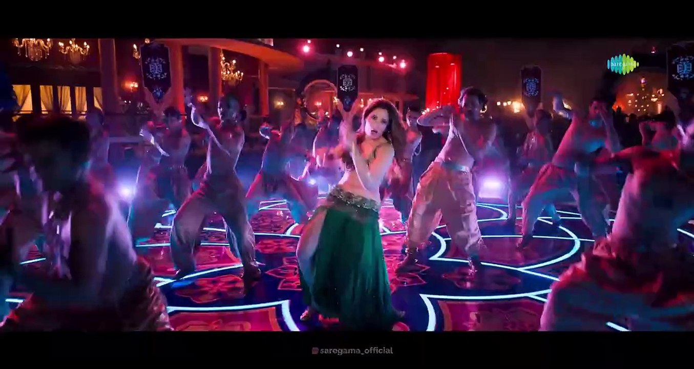 Aaj_Ki_Raat___Stree_2___Tamannaah_Bhatia___Sachin-Jigar___Madhubanti___Divya___Amitabh___15th_August(720p)