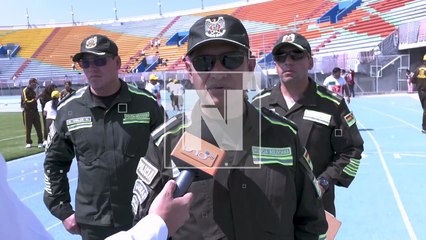 "Les sacaba fotos y las abrazó": Un hombre fue detenido fotografiando a estudiantes