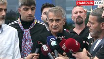 Şenol Güneş, Trabzon'da çiçeklerle karşılandı