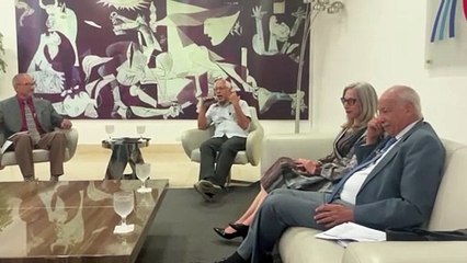 ¿Por qué atacan tanto al ministro de Educación, Ángel Hernández?