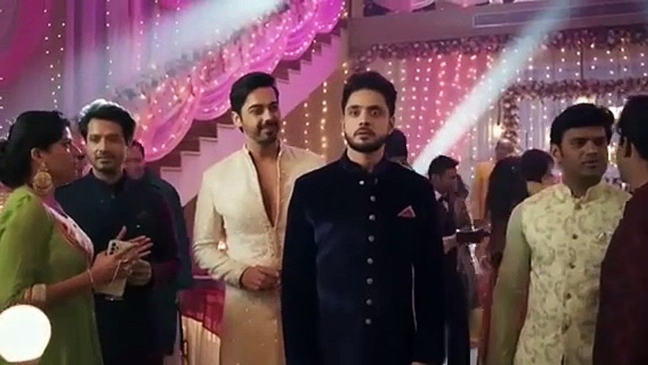 مسلسل وتبقى ليلة الحلقة 24 مدبلج