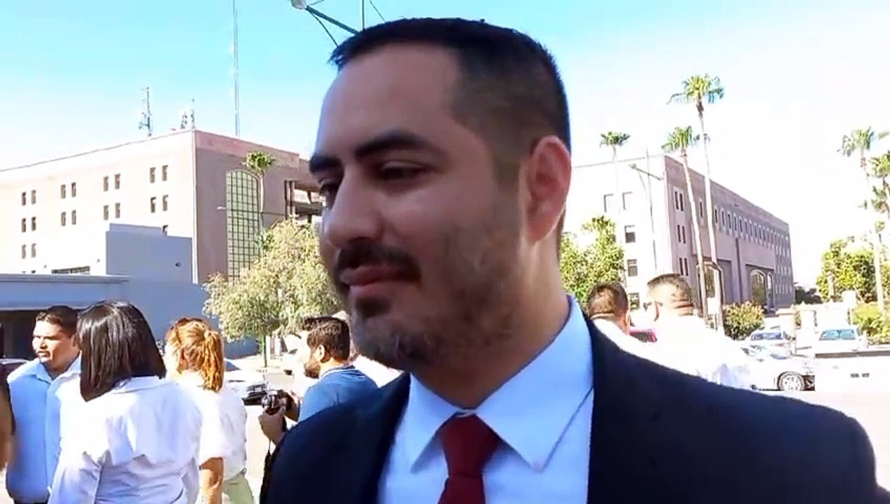 Manuel Cáñez, becas para estudiantes de primaria y secundaria