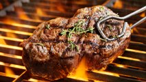 The Way Restaurant Steak Tricks Your Tastebuds