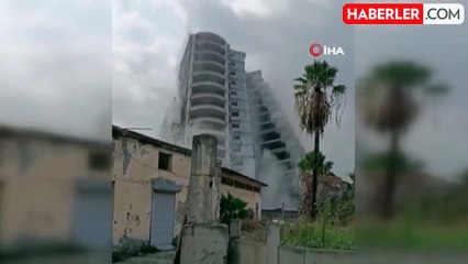 15 Katlı Devasa Bina Kontrollü Olarak Yıkıldı