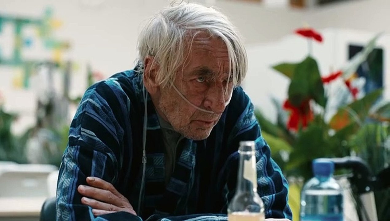 jerks. S04E01-Gentleman’s Stich (1)