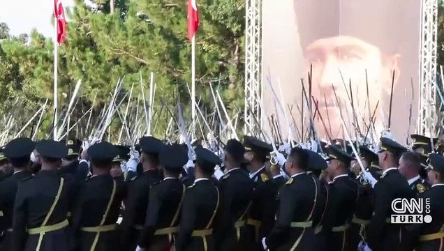 VİDEO | MSB kaynakları teğmenlerin kılıçlı yeminine ne dedi?