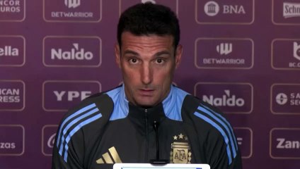 Scaloni : "Cela aurait été prématuré d'appeler Messi"