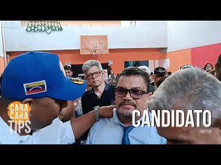 Candidato: ¿Er Conde del Guácharo o Benjamín Rausseo?
