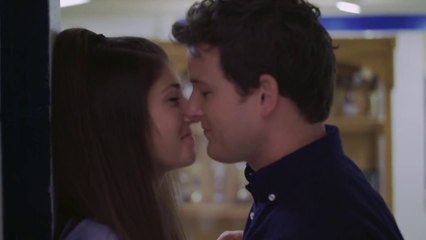 A beautiful NFL Girls player Fall in Love