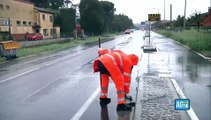 Maltempo in Veneto, si puliscono le strade per prevenire allagamenti