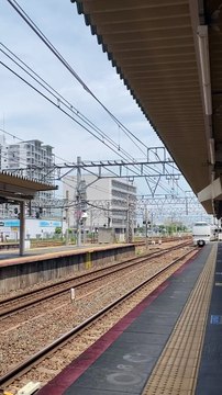 This was my first time seeing the Konotori Express. Photographed at Amagasaki Station in Hyogo.#new #today #viral #trending #trains #train #konotori #konotoriexpress #express #shorts