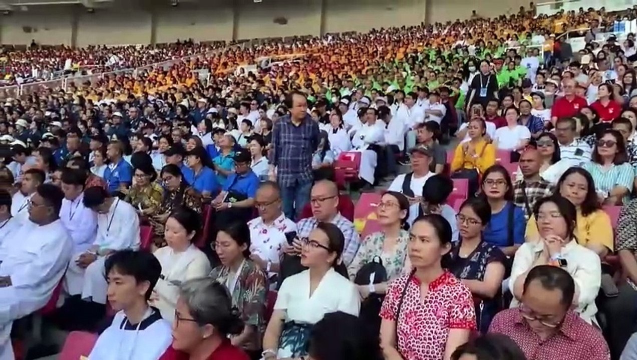 El papa Francisco deja Indonesia en medio de besos y alianzas con el Islam