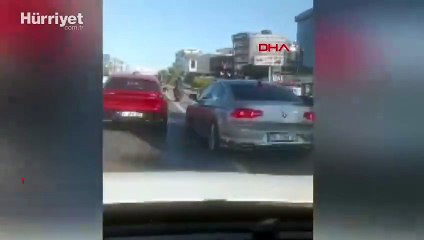 Maltepe D-100'de otomobilin önünü kesip camını kıran şüpheliler yakalandı