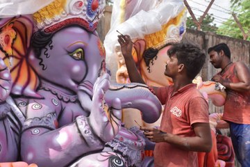 下载视频: गणेश चतुर्थी स्वाति, ब्रह्म एवं सवार्थ सिद्धि योग सहित सात शुभ संयोगों में मनाई जाएगी