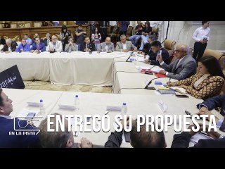 Video herunterladen: Luis Ratti: Entre el 14 de abril y el 7 de julio deberían ser las presidenciales