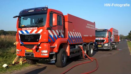 Woonboerderij en schuur verwoest bij brand in Vinkenbuurt