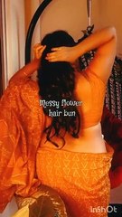 Hot Indian women in backless saree