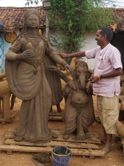 Ganesh Festival :  गोबर से बनीं गणेश प्रतिमाएं, पर्यावरण संरक्षण और धार्मिक परंपराओं के लिए नया आयाम