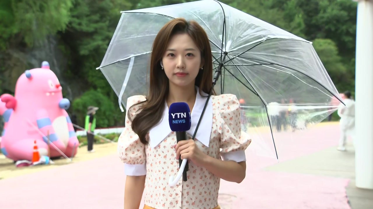 [날씨] 밤까지 전국 비·소나기...늦더위 계속, 서울 체감 30℃ / YTN