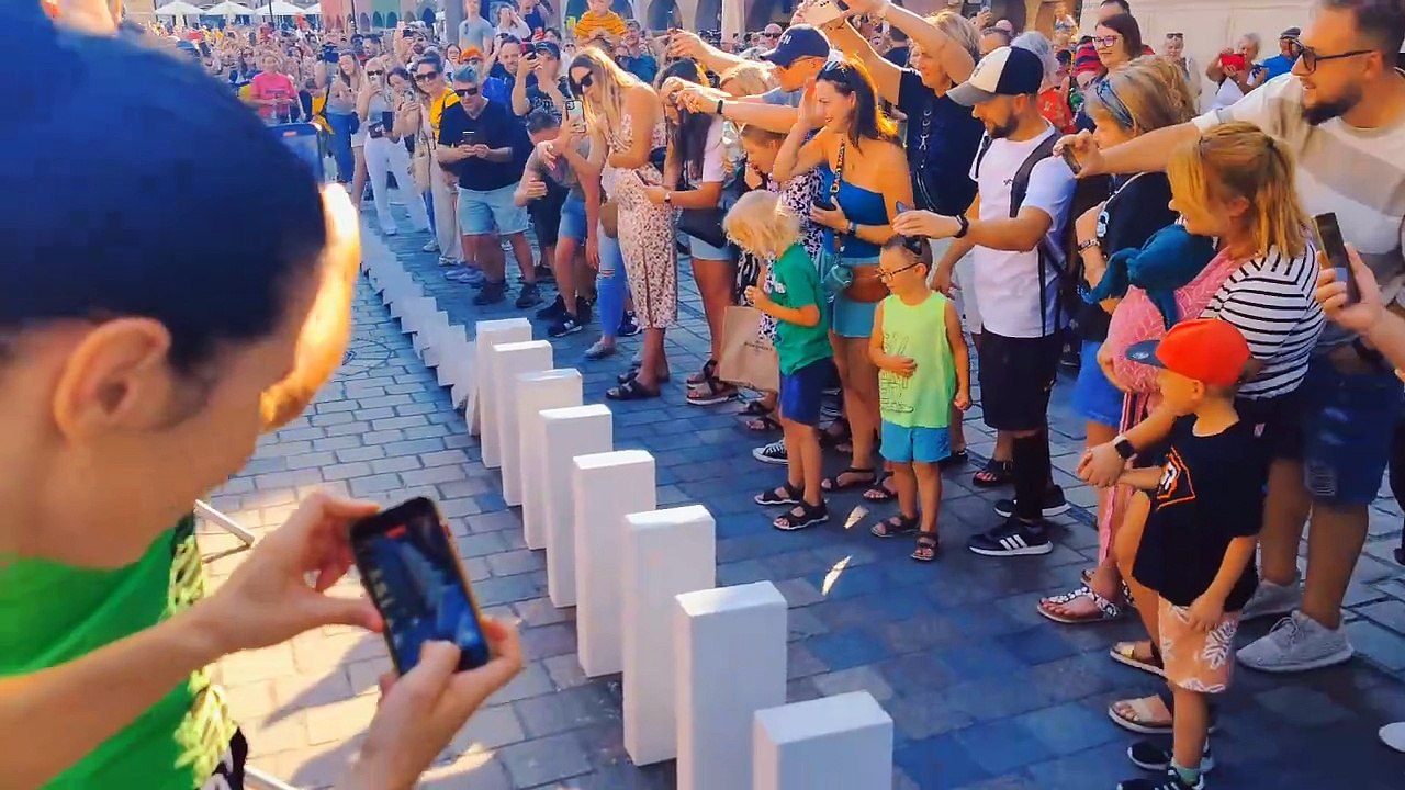 DOMINOES - Malta Festival 2024