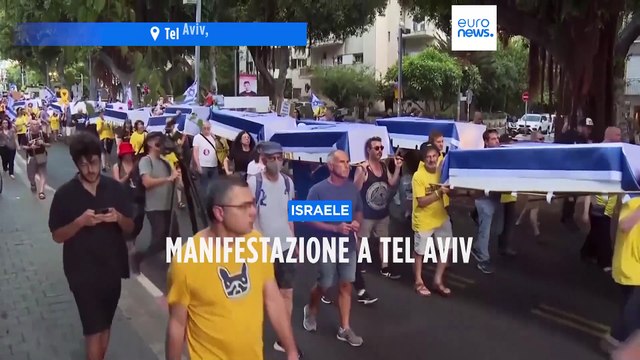 Israele: manifestanti marciano a Tel Aviv per chiedere il rilascio degli ostaggi a Gaza