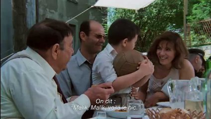 Papa est en voyage d'affaires Bande-annonce VO STFR