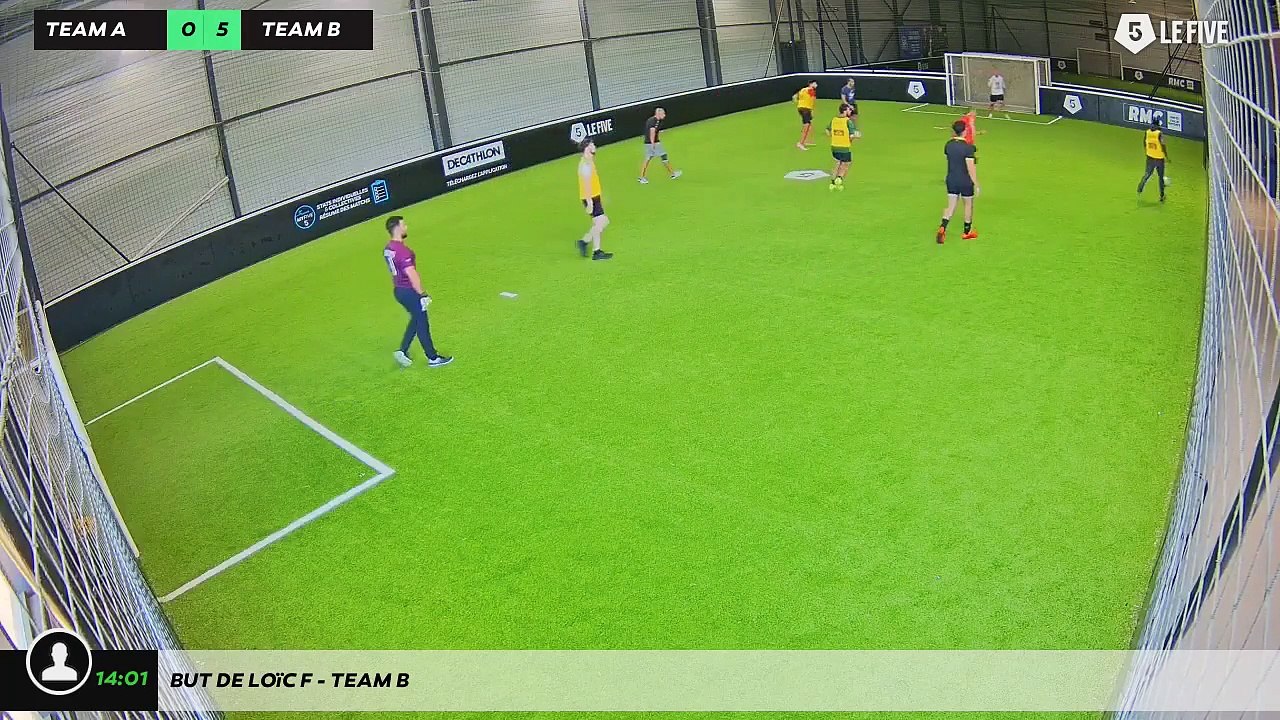 But de Loïc F - Team B