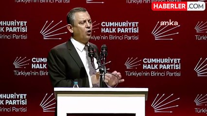 CHP'nin 20'nci Olağanüstü Kurultayı... Özgür Özel: "İktidara Yürüyen Parti, Eski Ezberlerle Muhalefet Yapmaz,  Yapamaz"