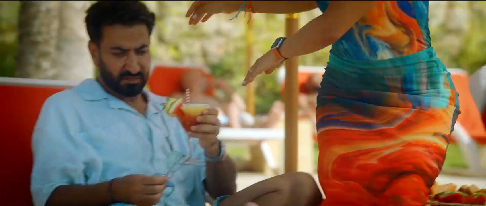Honeymoonish - Official Trailer _ Netflix