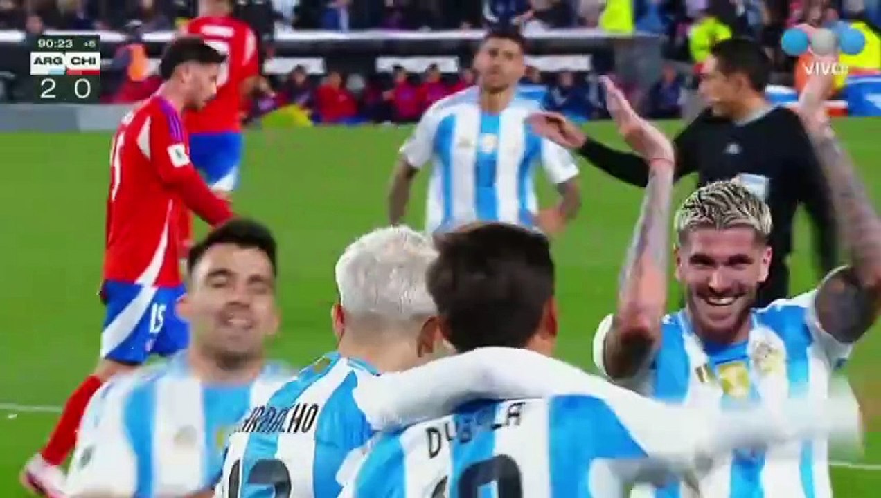 El eufórico festejo de Oriana Sabatini tras el gol de Paulo Dybala con la Selección Argentina