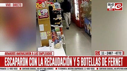 Delincuentes armados se llevaron la recaudación y varias botellas de fernet