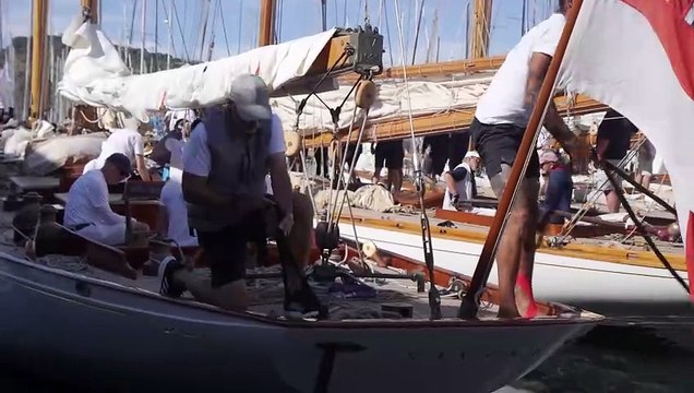 La Regata Puig Vela Clàssica 2024 inicia la competición en Barcelona