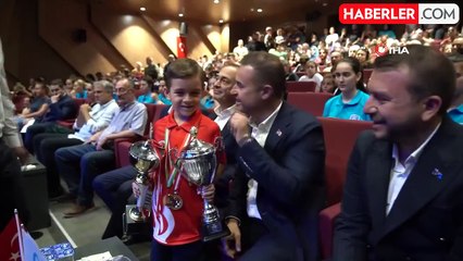 Balıkesir'de Yaz Spor Okulları'nda görkemli kapanış