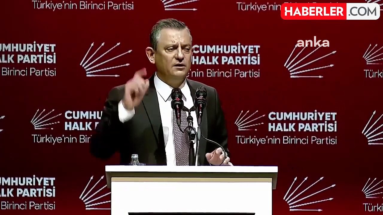 CHP'nin 20'nci Olağanüstü Kurultayı... Özgür Özel: "Chp, Ekrem İmamoğlu'nun Yanındadır. Kimsenin İnsafına Bırakmayız. Herkes Haddini Bilecek"