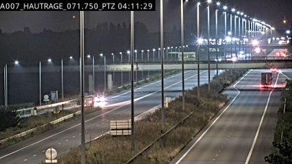 La vidéo folle d'un conducteur fantôme sur l'autoroute E19/E42 à hauteur de Saint-Ghislain