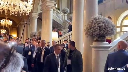 Ucraina, Zelensky arriva al forum Ambrosetti a Cernobbio